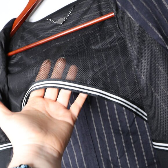 Marc Cain Linen Blend Striped Blazer Lightweight Jacket Navy Black Stretch - Picture 10 of 11